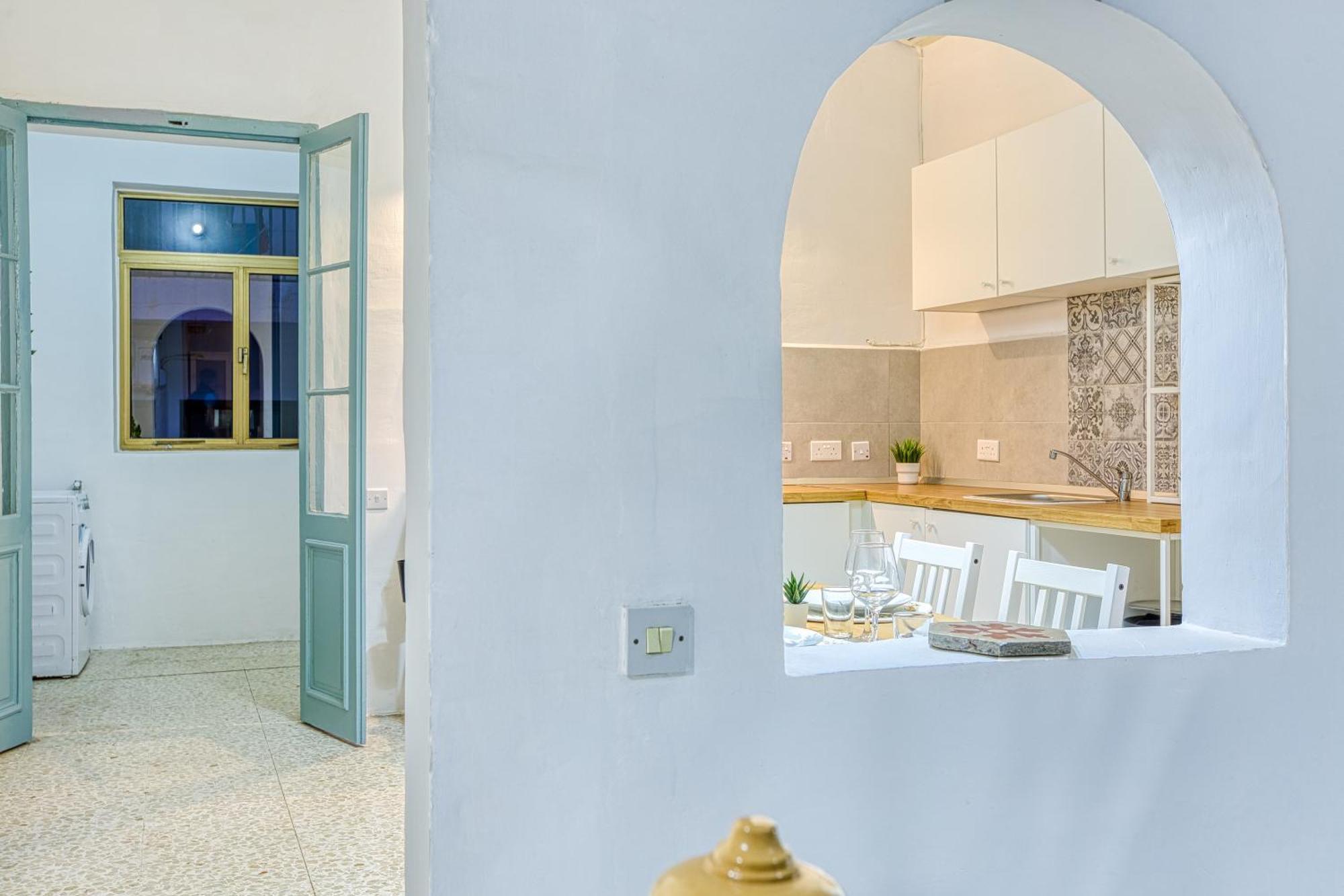 Lilly The Traditional Maltese Townhouse In *