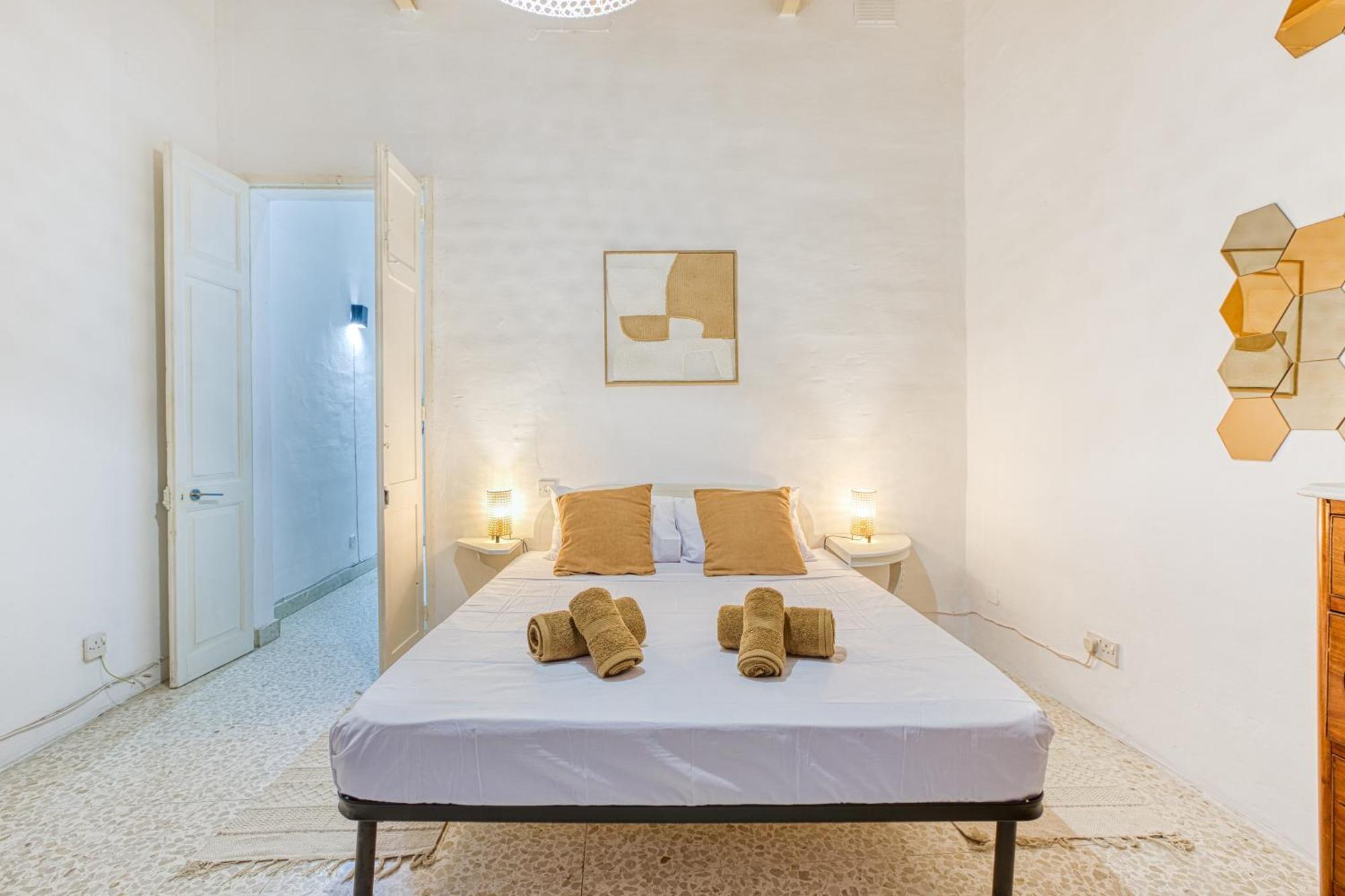 Lilly The Traditional Maltese Townhouse In *
